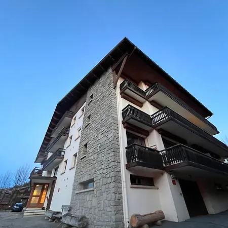 I Apartment